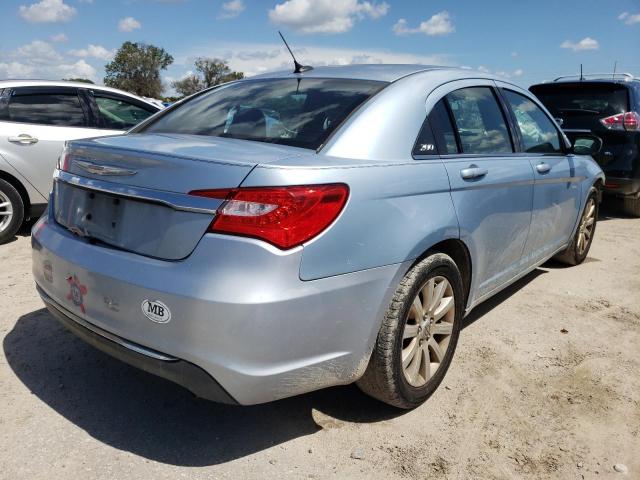 Photo 4 from auction – 2012 CHRYSLER 200 TOURIN with VIN 1C3CCBBB8CN301528