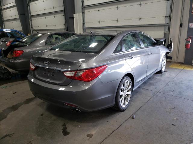 Photo 4 from auction – 2011 HYUNDAI SONATA SE with VIN 5NPEC4AC3BH126839