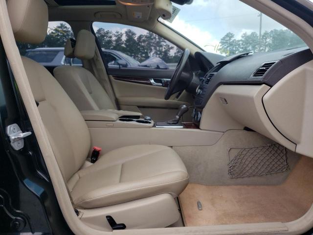 Photo 5 from auction – 2011 MERCEDES-BENZ C 300 4MAT with VIN WDDGF8BB3BR170366