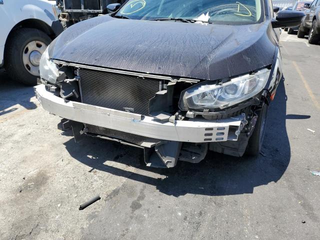 Photo 9 from auction – 2018 HONDA CIVIC LX with VIN 2HGFC2F5XJH552989