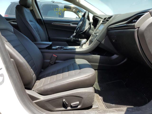 Photo 5 from auction – 2016 FORD FUSION SE with VIN 3FA6P0T97GR232983
