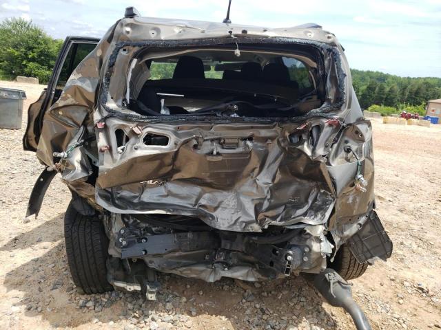 Photo 9 from auction – 2015 TOYOTA RAV4 LE with VIN JTMZFREV0FD046153