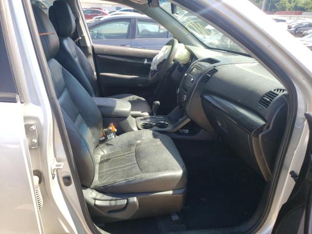 Photo 5 from auction – 2013 KIA SORENTO EX with VIN 5XYKUDA25DG355010
