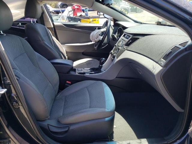 Photo 5 from auction – 2013 HYUNDAI SONATA SE with VIN 5NPEC4AC4DH697243