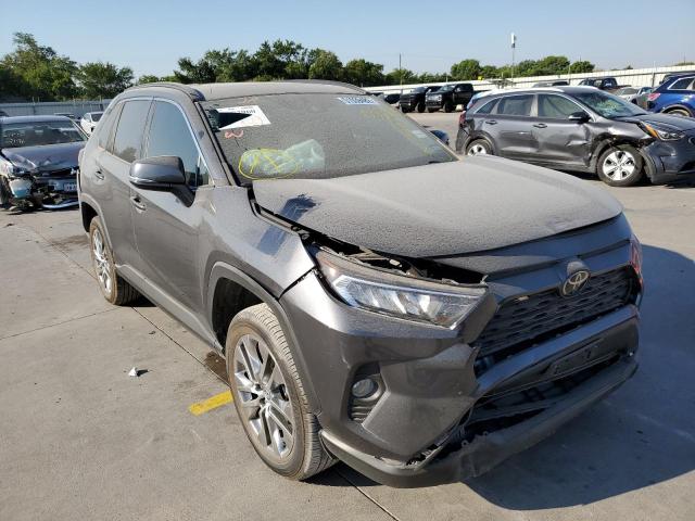 TOYOTA RAV4 XLE P 2019 with VIN 2T3C1RFV3KC033009 - Photo from auction