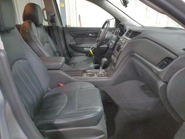 Photo 5 from auction – 2017 CHEVROLET TRAVERSE L with VIN 1GNKVGKD3HJ213783