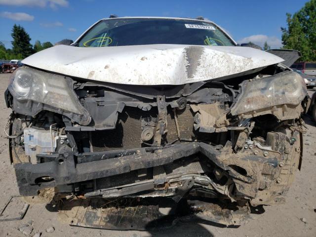 Photo 9 from auction – 2015 TOYOTA RAV4 LE with VIN 2T3BFREVXFW266923