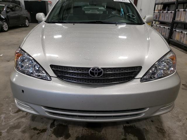 Photo 10 from auction – 2004 TOYOTA CAMRY LE with VIN 4T1BE32K54U933168