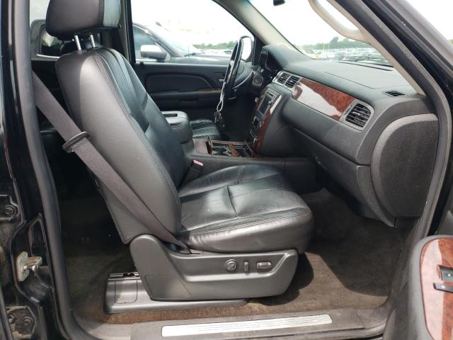 Photo 5 from auction – 2008 CHEVROLET SUBURBAN K with VIN 1GNFK16388J219782