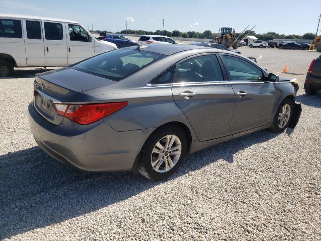 Photo 4 from auction – 2013 HYUNDAI SONATA GLS with VIN 5NPEB4AC6DH684772