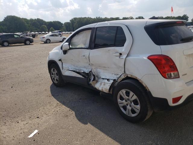 Photo 10 from auction – 2017 CHEVROLET TRAX LS with VIN KL7CJKSB4HB091663