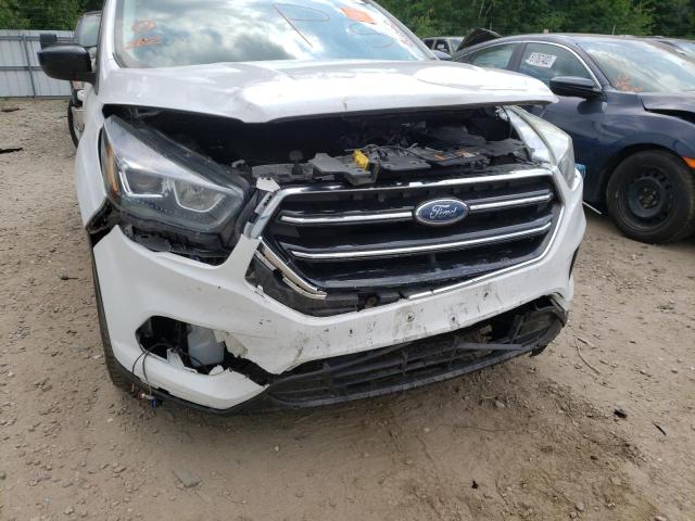 Photo 9 from auction – 2017 FORD ESCAPE SE with VIN 1FMCU9GD2HUE50859