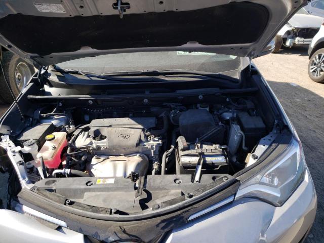 Photo 7 from auction – 2017 TOYOTA RAV4 XLE with VIN 2T3RFREV5HW599757