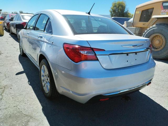 Photo 3 from auction – 2012 CHRYSLER 200 LX with VIN 1C3CCBAB1CN320617