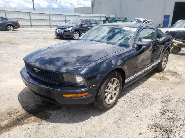 Photo 2 from auction – 2008 FORD MUSTANG with VIN 1ZVHT80N585124040