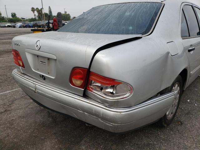 Photo 9 from auction – 1997 MERCEDES-BENZ E 420 with VIN WDBJF72F1VA247797