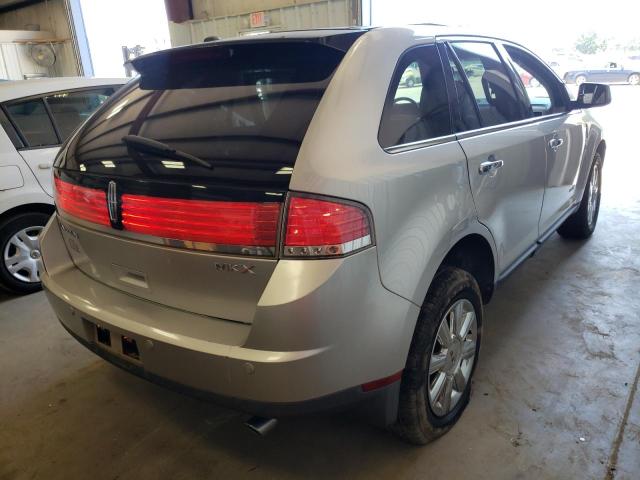 Photo 4 from auction – 2009 LINCOLN MKX with VIN 2LMDU68C39BJ01410
