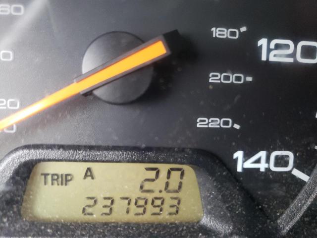 Photo 8 from auction – 2004 HONDA ODYSSEY LX with VIN 5FNRL18554B018313