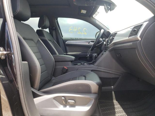 Photo 5 from auction – 2021 VOLKSWAGEN ATLAS CROS with VIN 1V2TE2CA5MC213401