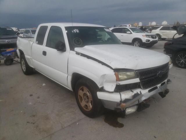 CHEVROLET SILVERADO 2006 with VIN 1GCEC19V76Z265925 - Photo from auction