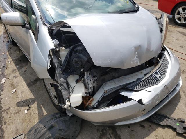 Photo 9 from auction – 2013 HONDA FIT with VIN JHMGE8H36DC066777