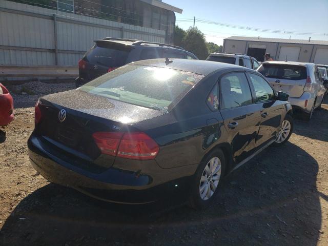 Photo 4 from auction – 2014 VOLKSWAGEN PASSAT S with VIN 1VWAT7A35EC089094