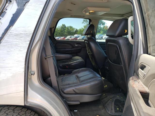 Photo 6 from auction – 2007 GMC YUKON DENA with VIN 1GKFK63867J326564