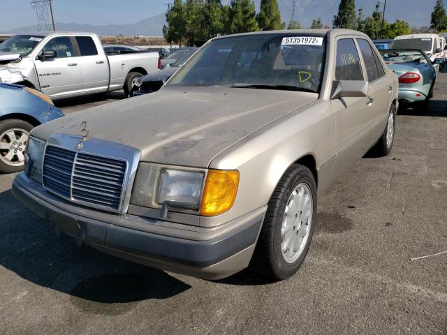 Photo 2 from auction – 1990 MERCEDES-BENZ 300 E with VIN WDBEA30D5LB208454