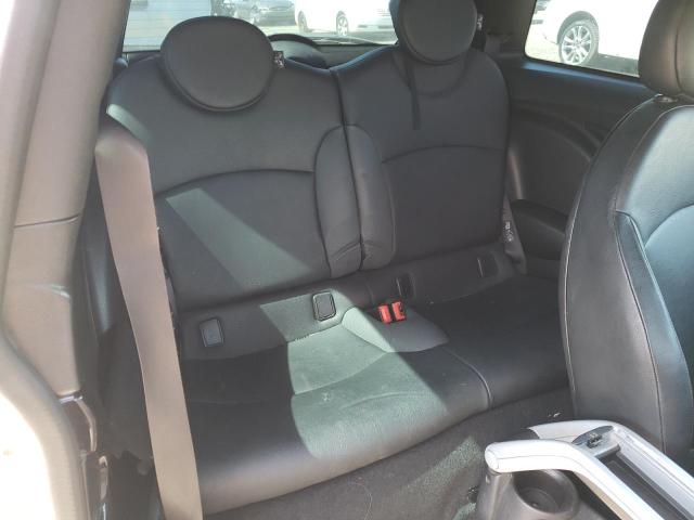 Photo 6 from auction – 2008 MINI COOPER S with VIN WMWMF73588TT87095