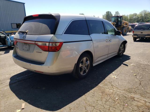 Photo 4 from auction – 2013 HONDA ODYSSEY TO with VIN 5FNRL5H91DB074713