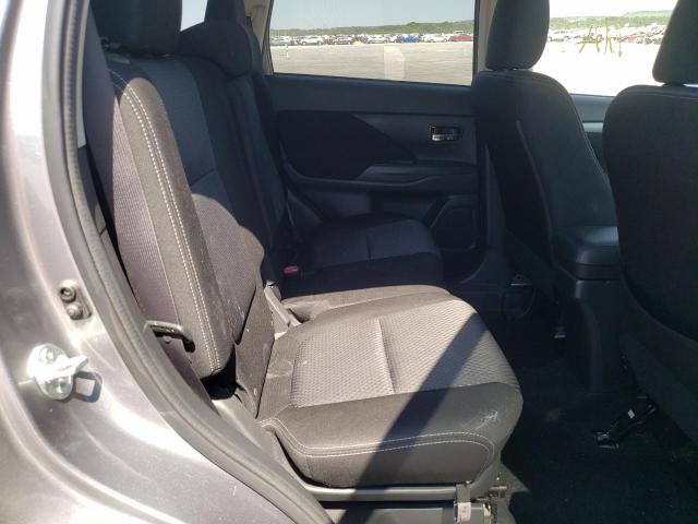 Photo 6 from auction – 2018 MITSUBISHI OUTLANDER with VIN JA4AD2A30JZ052703