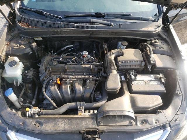 Photo 7 from auction – 2013 HYUNDAI SONATA SE with VIN 5NPEC4AC1DH584186
