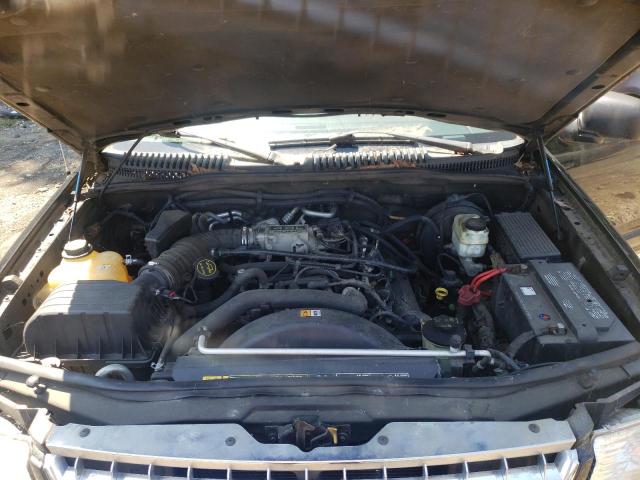 Photo 7 from auction – 2005 FORD EXPLORER L with VIN 1FMDU65W05UA44100