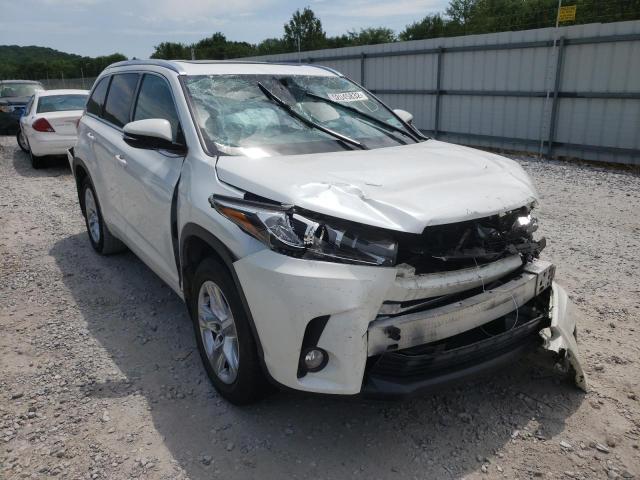 TOYOTA HIGHLANDER 2018 with VIN 5TDYZRFH5JS237415 - Photo from auction