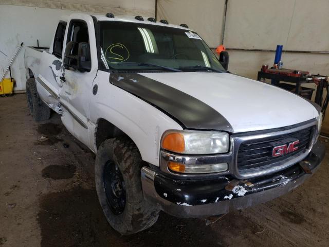 GMC NEW SIERRA 2000 with VIN 2GTEC19TXY1242620 - Photo from auction