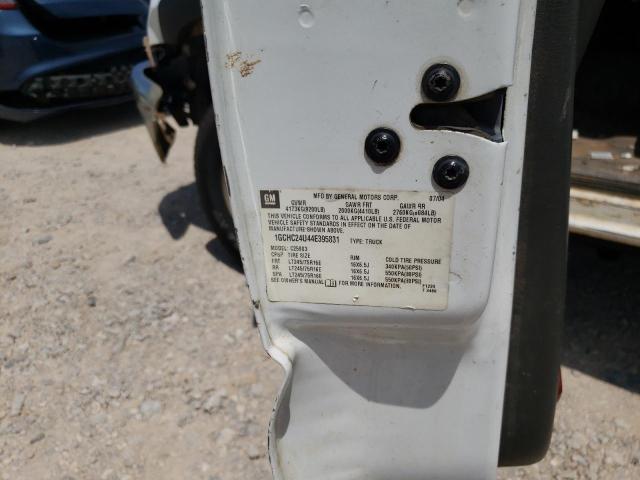 Foto 10 de la subasta – 2004 CHEVROLET SILVERADO con VIN 1GCHC24U44E395831