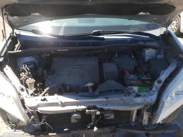 Photo 7 from auction – 2014 TOYOTA SIENNA XLE with VIN 5TDYK3DC4ES409352