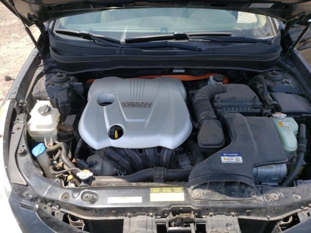 Photo 7 from auction – 2012 HYUNDAI SONATA HYB with VIN KMHEC4A40CA043558