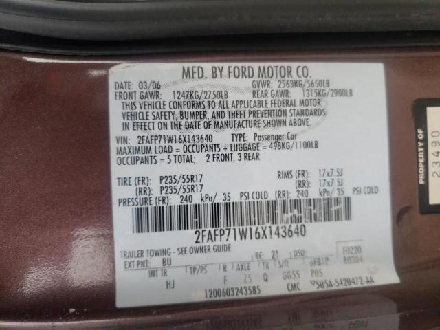 Photo 10 from auction – 2006 FORD CROWN VICT with VIN 2FAFP71W16X143640