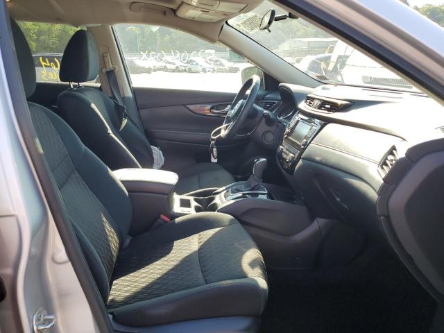 Photo 5 from auction – 2018 NISSAN ROGUE S with VIN 5N1AT2MV7JC772004