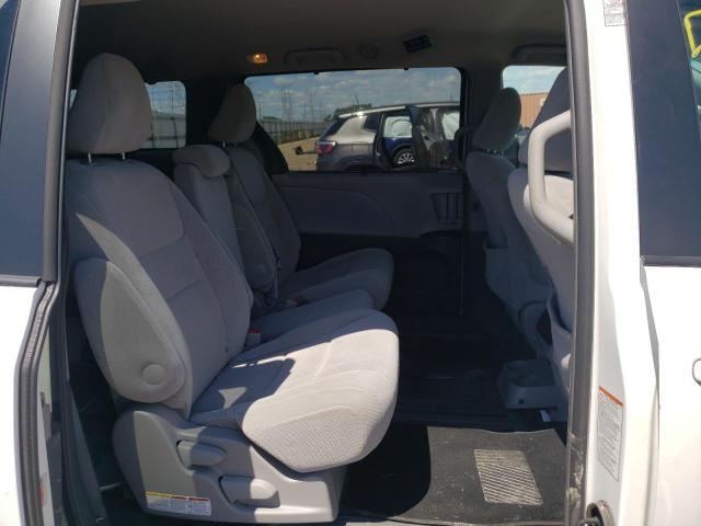 Photo 6 from auction – 2015 TOYOTA SIENNA LE with VIN 5TDKK3DC3FS611462