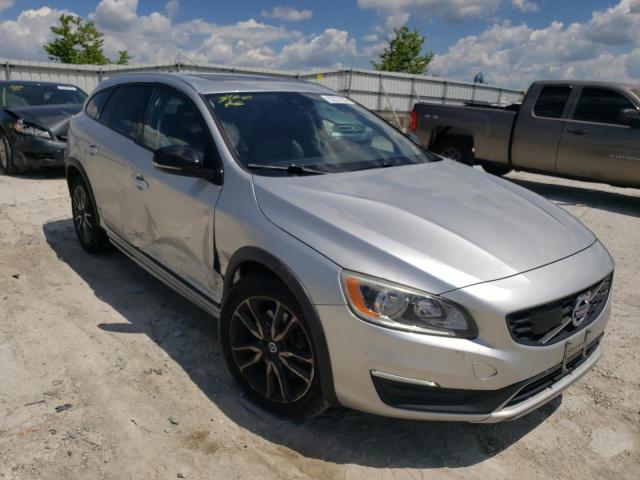 VOLVO V60 CROSS 2017 with VIN YV440MWK0H1023685 - Photo from auction