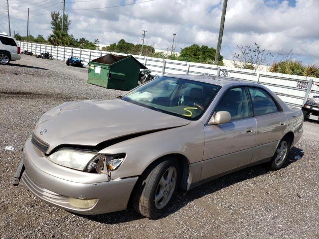 Photo 2 from auction – 1998 LEXUS ES 300 with VIN JT8BF28G7W5038176