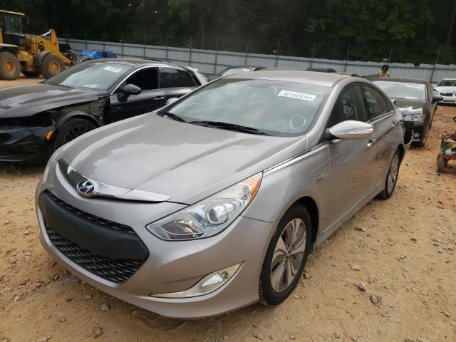 Photo 2 from auction – 2013 HYUNDAI SONATA HYB with VIN KMHEC4A41DA090907