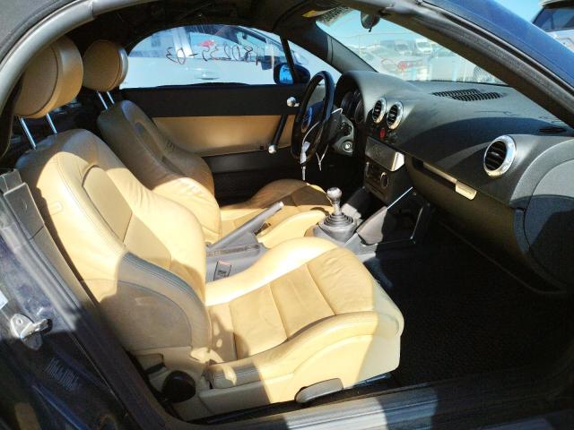 Photo 5 from auction – 2004 AUDI TT QUATTRO with VIN TRUUT28N441011688