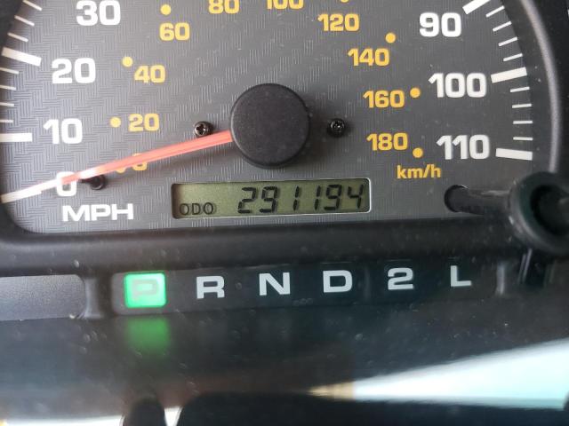 Photo 8 from auction – 2001 TOYOTA 4RUNNER SR with VIN JT3GN86R910218660