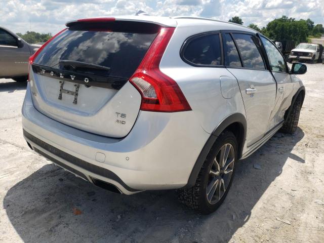 Photo 4 from auction – 2017 VOLVO V60 CROSS with VIN YV440MWK0H1023685
