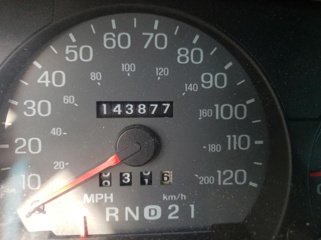 Photo 8 from auction – 2004 MERCURY GRAND MARQ with VIN 2MEFM74W64X602428