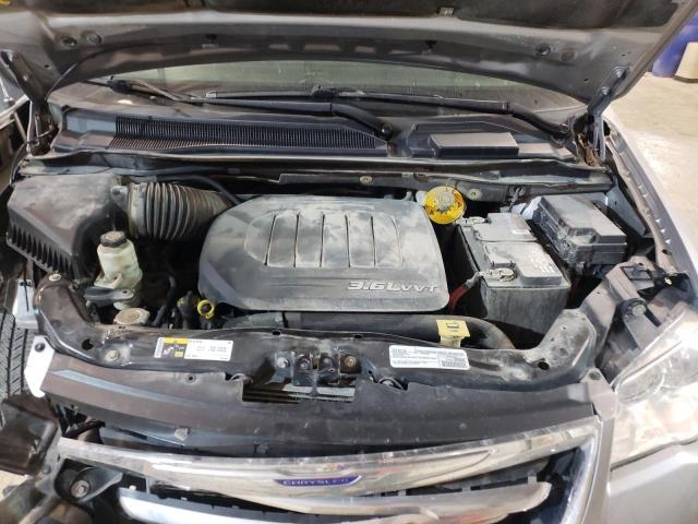 Photo 7 from auction – 2016 CHRYSLER TOWN & COU with VIN 2C4RC1BG5GR288533