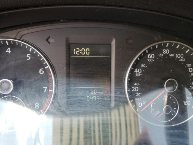 Photo 8 from auction – 2015 VOLKSWAGEN PASSAT S with VIN 1VWAT7A35FC053651